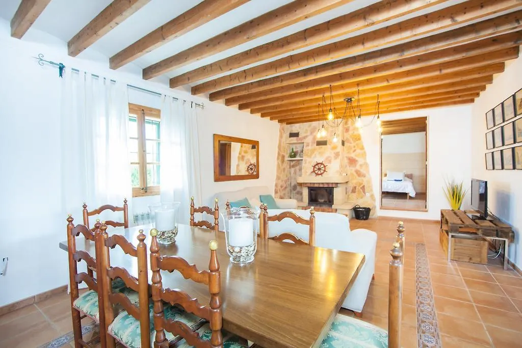 Villa Cantabou Inca  0*, Inca (Mallorca) Spain